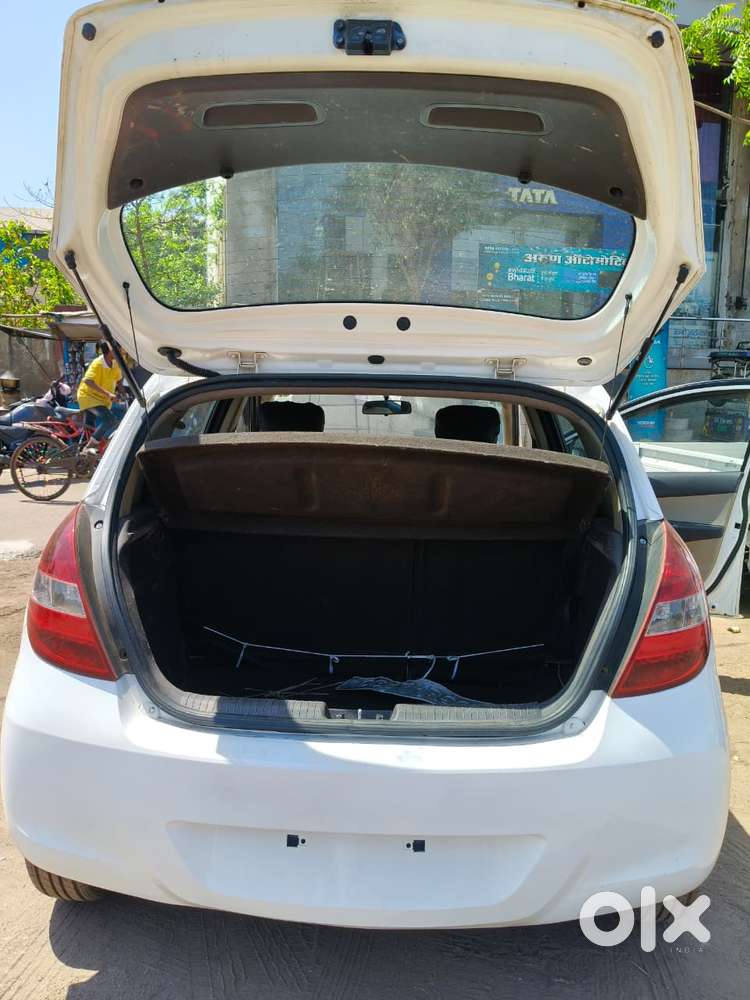 Hyundai I20 Sportz 1.2 Bs-iv, 2011, Diesel