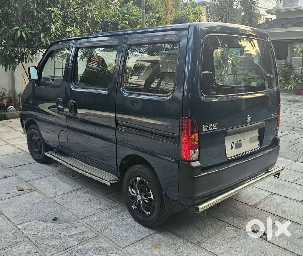 Maruti Suzuki Eeco 5 Str With Ac Plus Htr Cng, 2011, Petrol