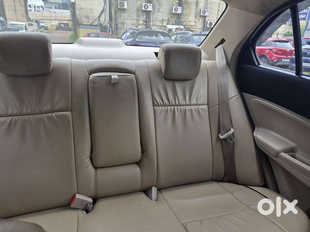 Maruti Suzuki Dzire 1.2 Zxi, 2023, Petrol