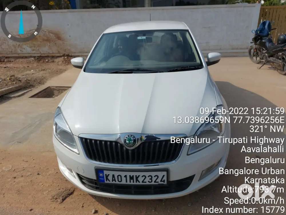 Skoda Rapid 1.6 Elegance 2013