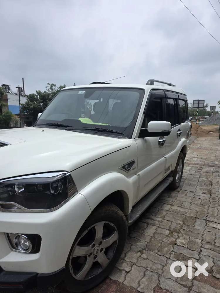Mahindra Scorpio Classic 2019 Diesel 162000 Km Driven