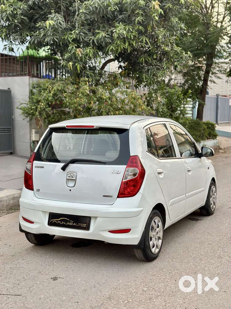 Hyundai I10 Sportz 1.1l, 2012, Petrol