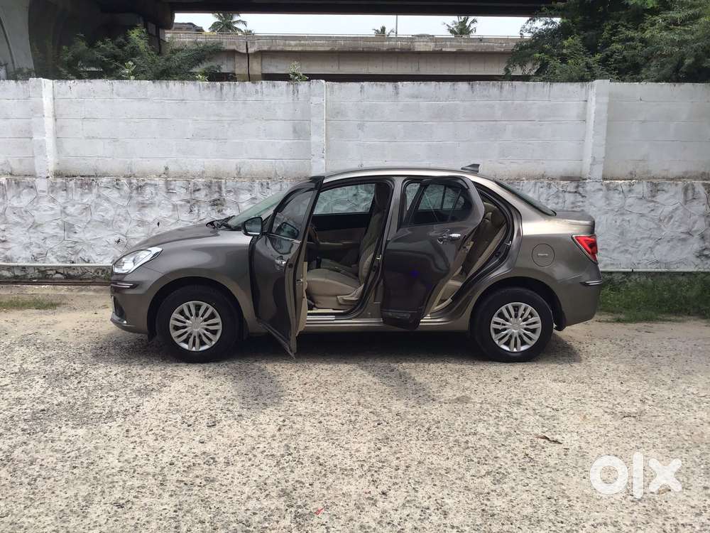 Maruti Suzuki Swift Dzire Vxi Optional, 2022, Petrol