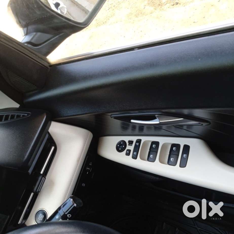 Hyundai Verna 1.5 Sx Petrol Mt, 2024, Petrol