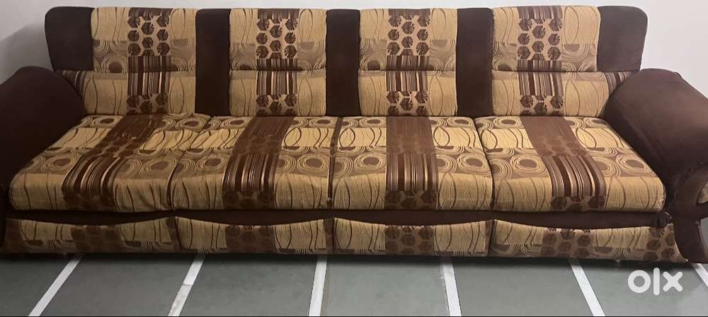 4 + 2 sofa with cover