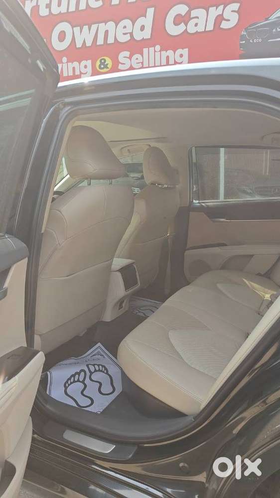 Toyota Camry [2019-ongoing] 2.5 Hybrid, 2023, Petrol