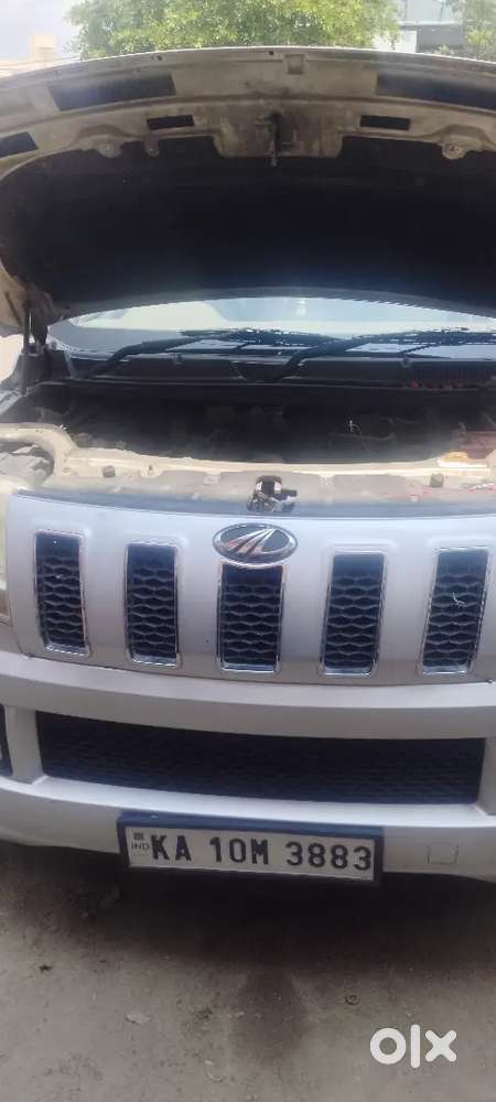 Mahindra Tuv 300 2016