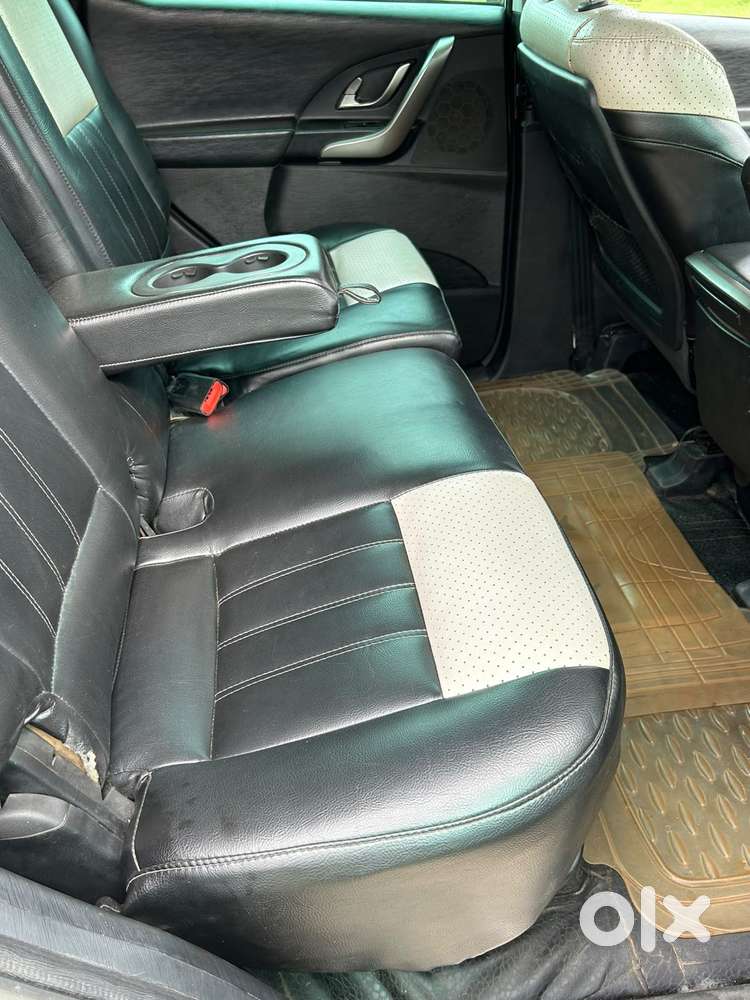 Mahindra Xuv500 W7, 2020, Diesel