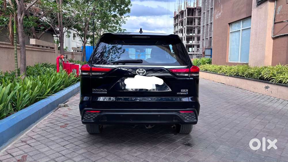 Toyota Innova Hycross Zx(o), 2024, Petrol