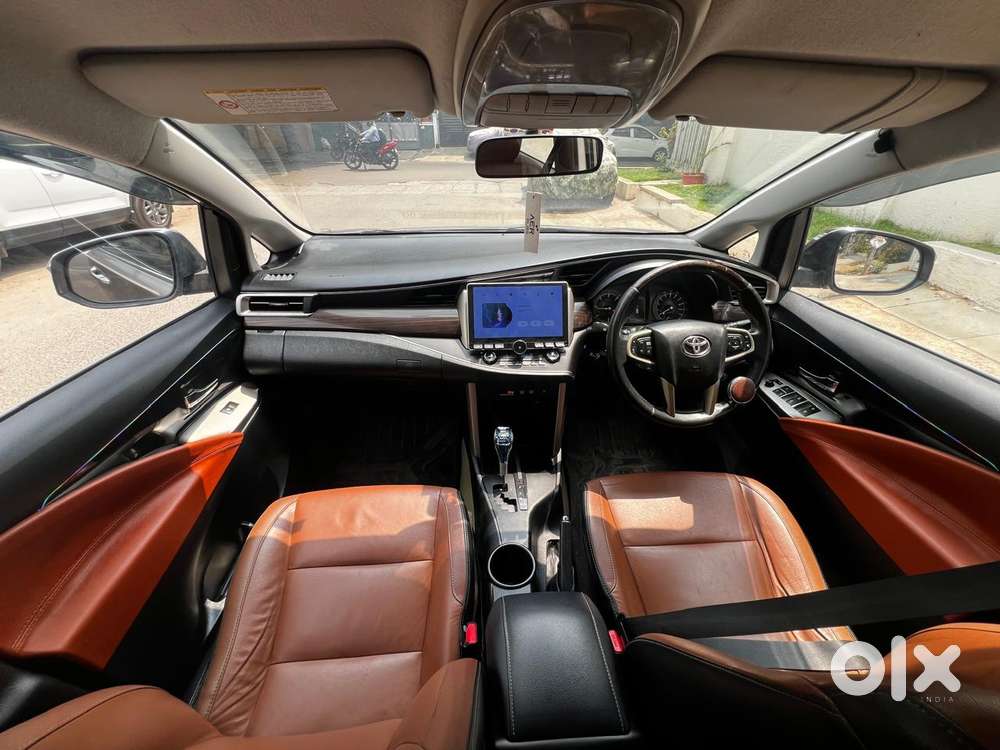 Toyota Innova Crysta 2.8 Z, 2017, Diesel