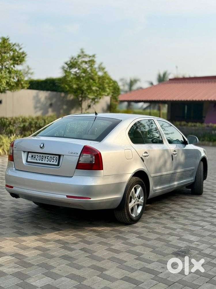 Skoda Laura Elegance 2.0 Tdi Cr At, 2011, Diesel