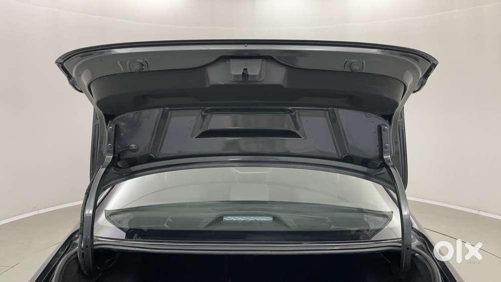 Volkswagen Virtus 1.0 Topline Tsi At, 2024, Petrol