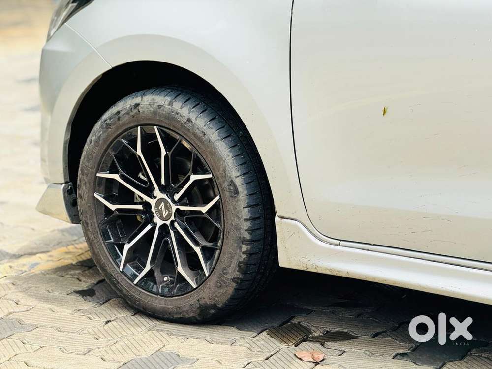 Maruti Suzuki Swift Zxi Plus, 2021, Petrol