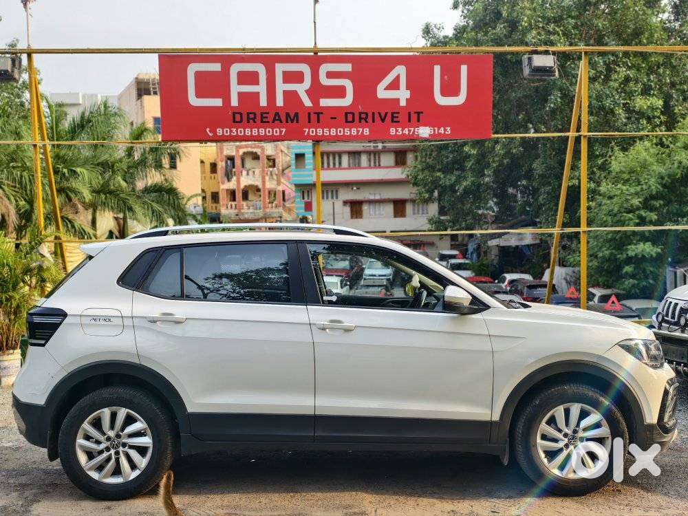 Volkswagen Taigun 1.0 Tsi Highline At, 2021, Petrol