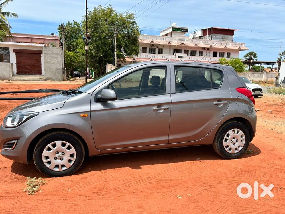 Hyundai I20 2012 Petrol 71256 Km Driven