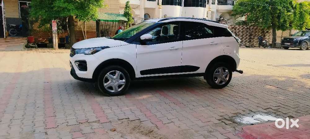 Tata Nexon 1.5 Petrol Manual 2023