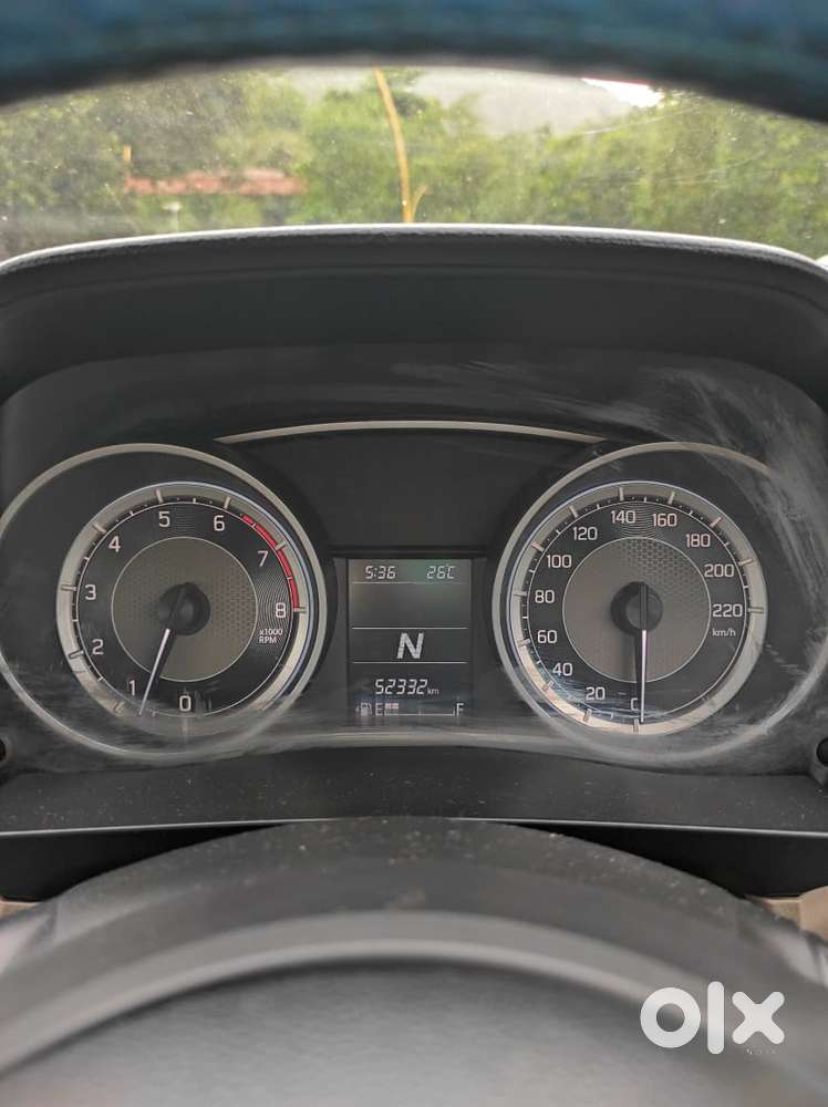Maruti Suzuki Swift Dzire Vxi(o) Amt, 2017, Petrol