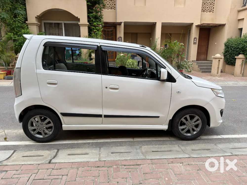 Maruti Suzuki Wagon R Stingray 2017 Petrol Well Maintained