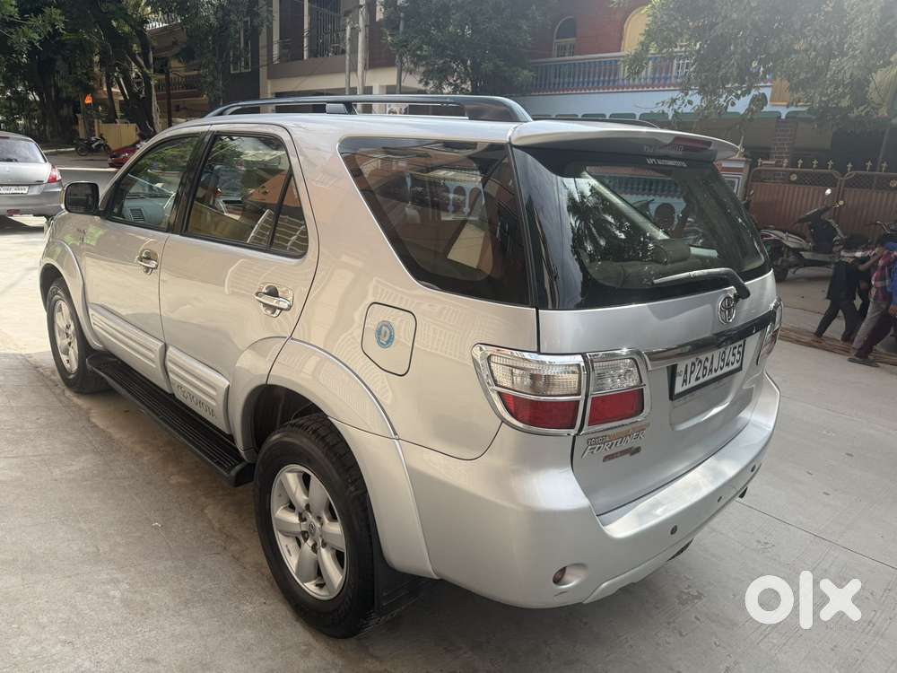Toyota Fortuner 3.0 4x4 Manual, 2010, Diesel
