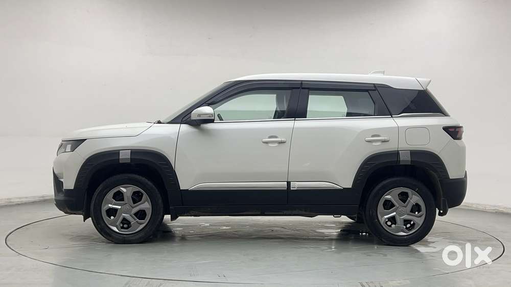 Maruti Suzuki Vitara Brezza 1.5 Zxi Plus At Dual Tone, 2023, Petrol