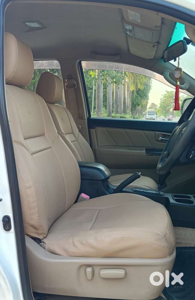 Toyota Fortuner 3.0 4x2 Automatic, 2015, Diesel