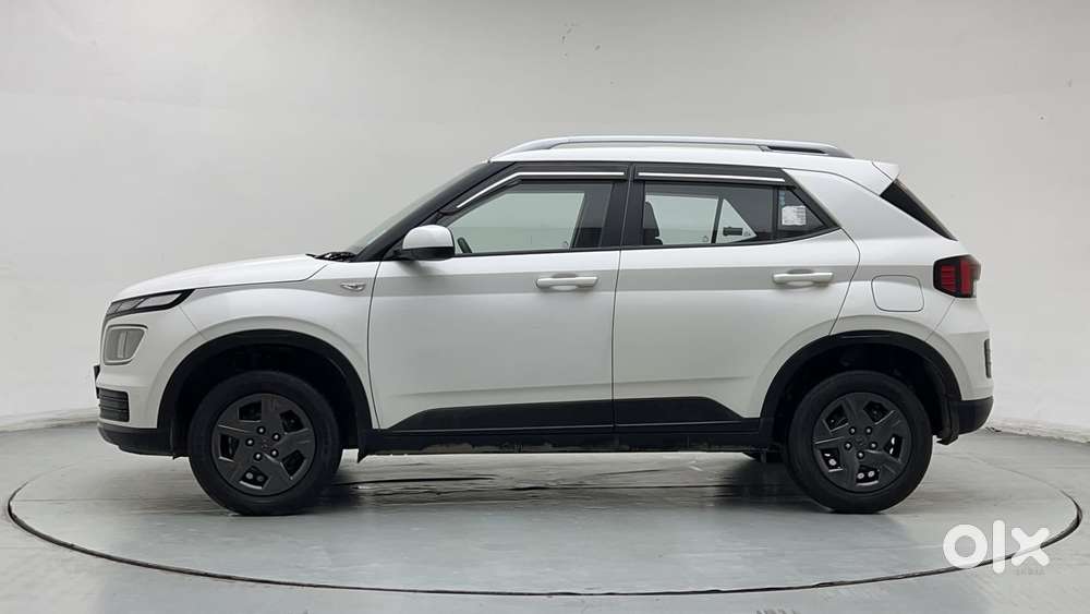 Hyundai Venue [2022-ongoing] 1.2 S, 2023, Petrol