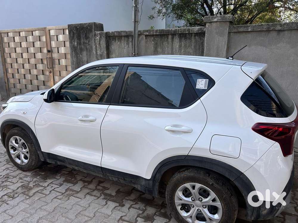 Kia Sonet 2025 Petrol 2300 Km Driven