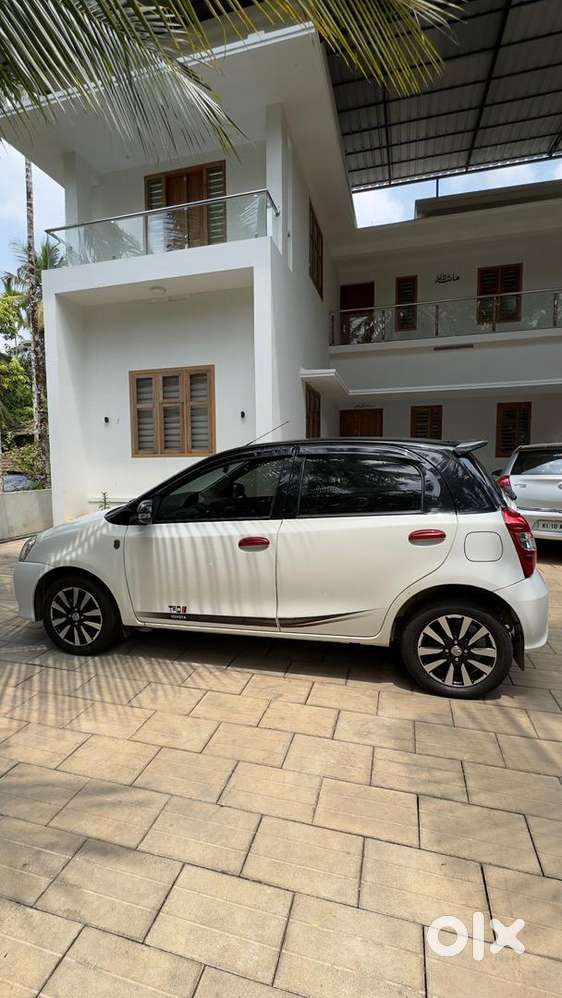 Toyota Etios Liva 2019