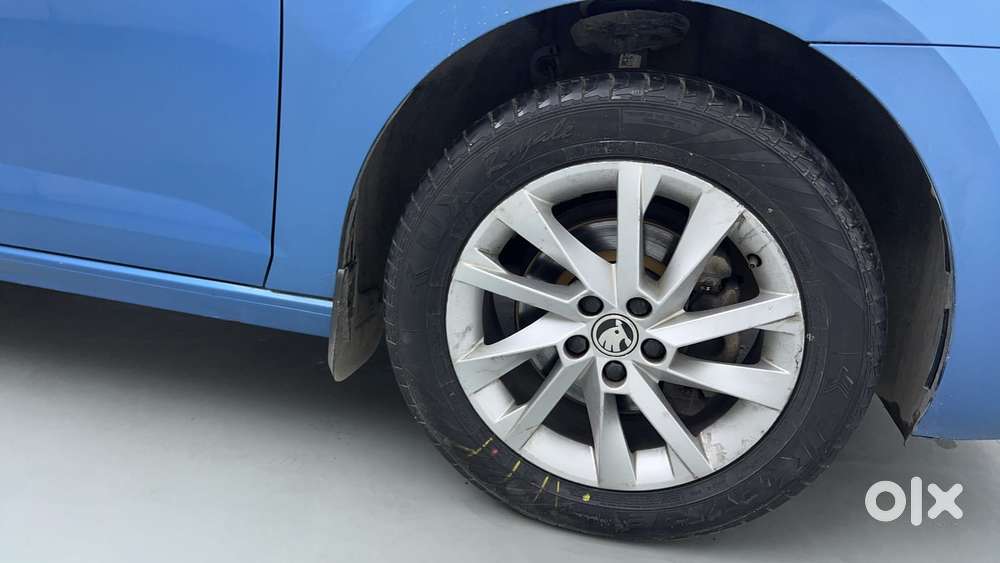 Skoda Slavia Ambition 1.0l Tsi Mt, 2022, Petrol