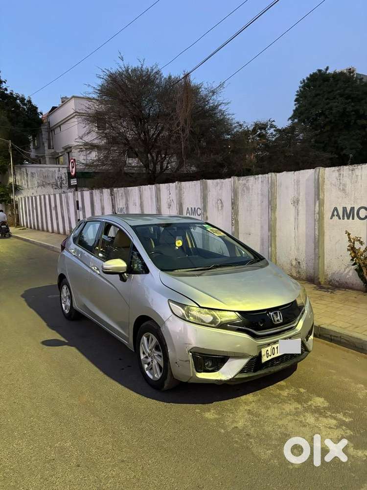 Honda Jazz V Cvt (automatic, Petrol, 2017)