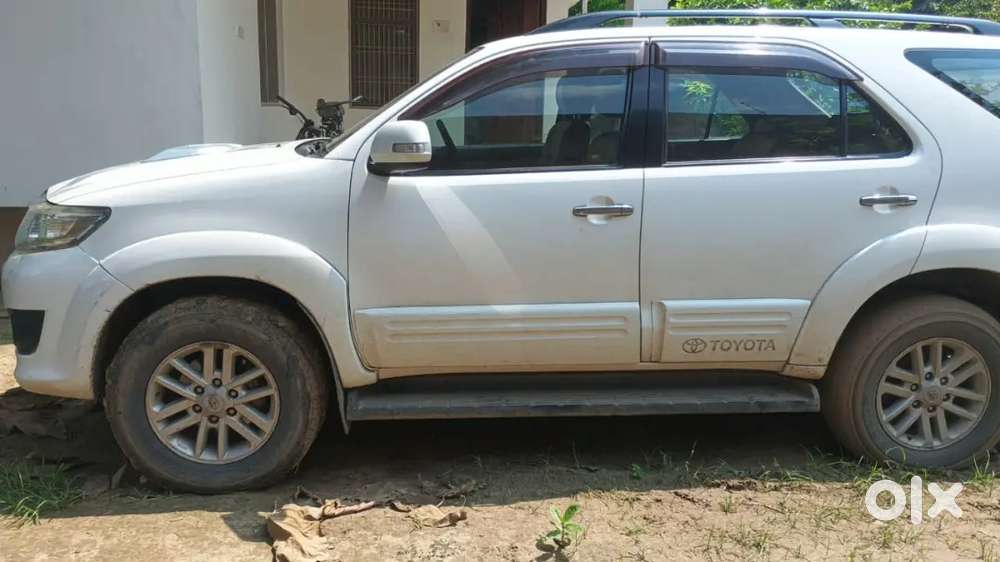 Toyota Fortuner 168000 Km Driven