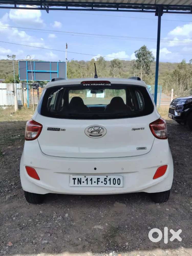 Hyundai Grand I10 Sportz 2014 Diesel Car