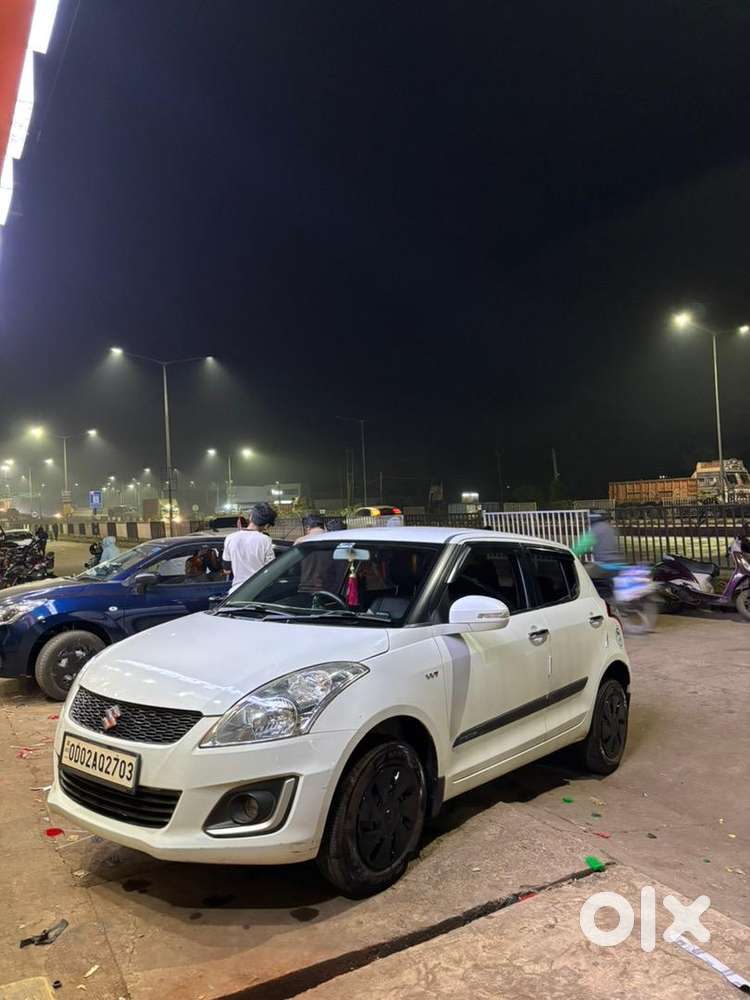 Maruti Suzuki Swift Vxi Car 2017 November