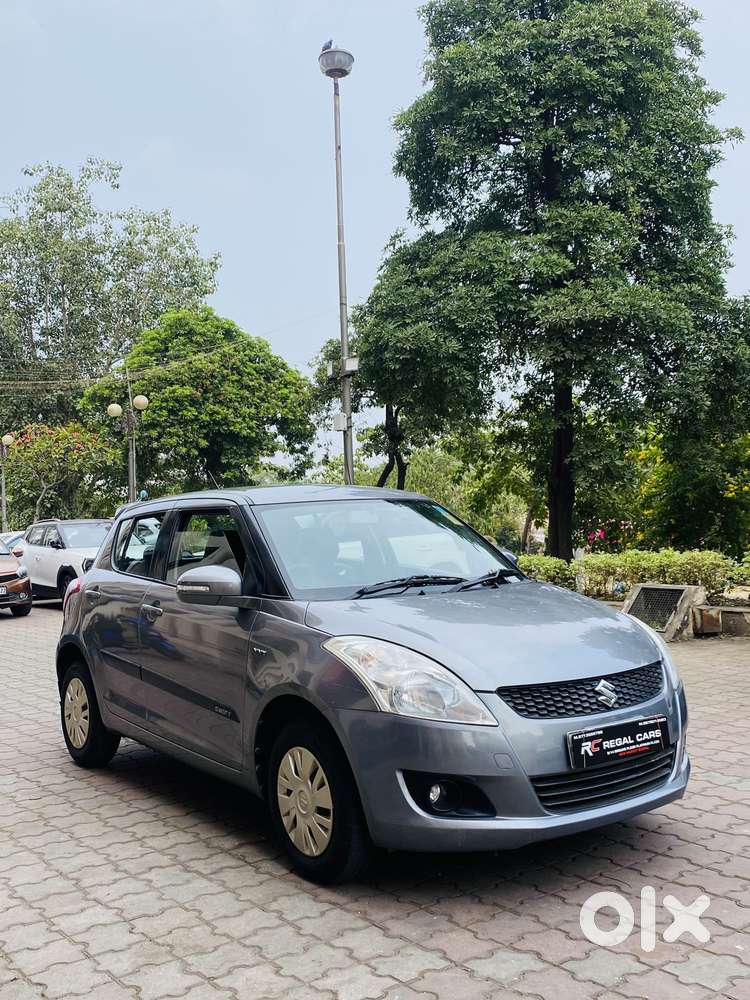 Maruti Suzuki Swift Vxi, 2013, Petrol