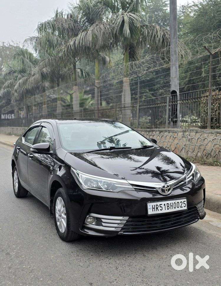 Toyota Corolla Altis 1.8 G Cvt, 2017, Petrol