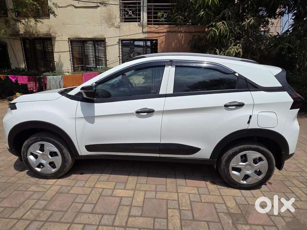Tata Car Hybrid 2025