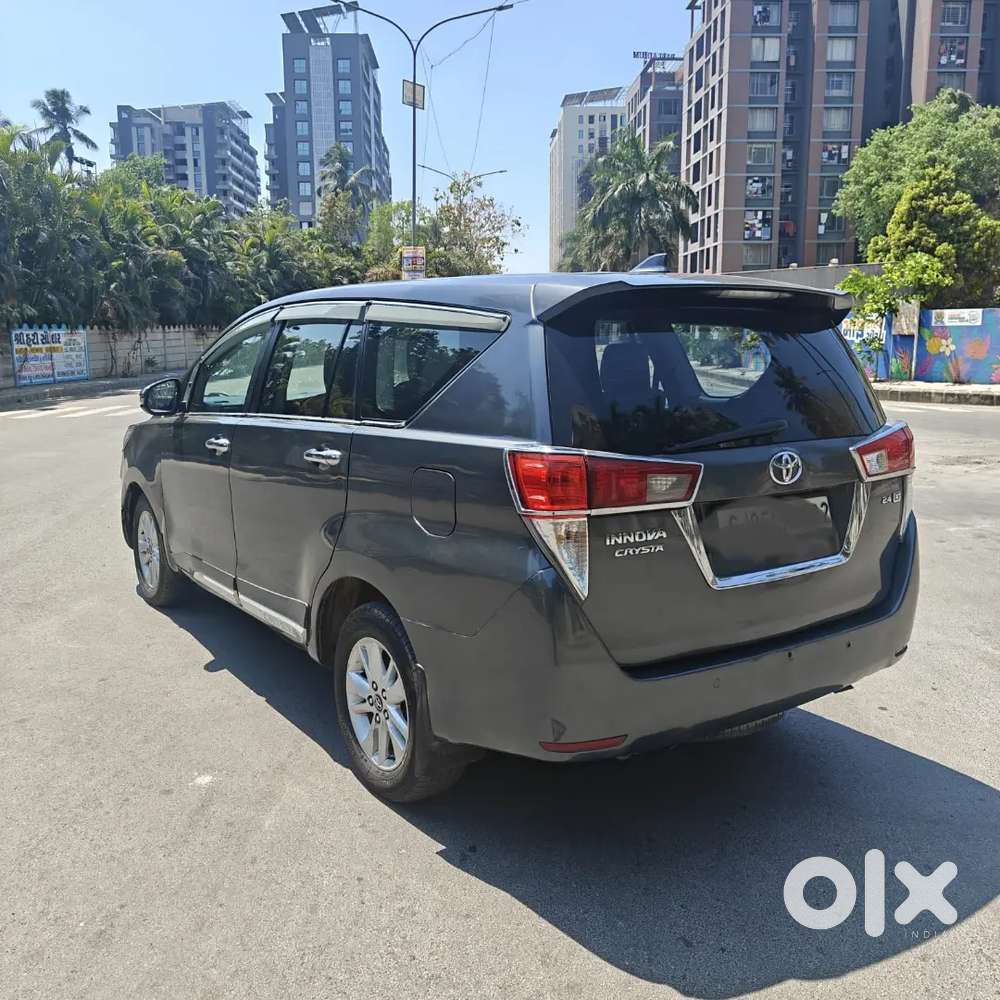 Toyota Innova Crysta 2018