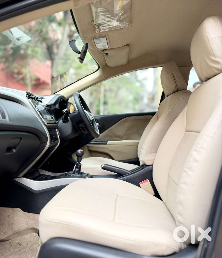 Honda City 1.5 V 4th Gen I-vtec Mt, 2017, Petrol