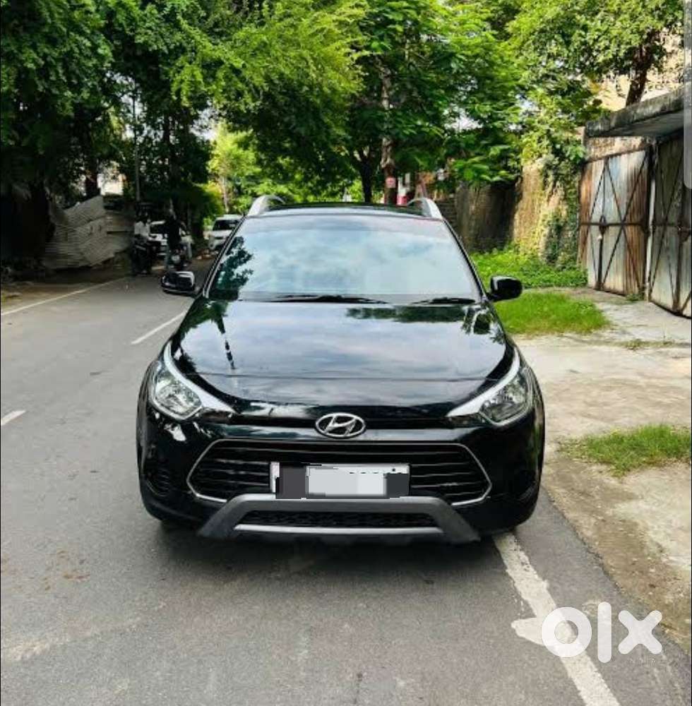 Hyundai I20 Petrol Era, 2025, Petrol