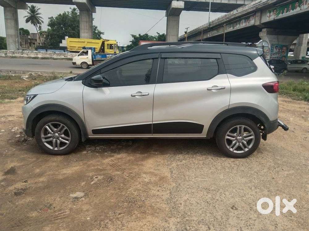 Renault Triber Rxz Easy-r Amt Dual Tone, 2024, Petrol