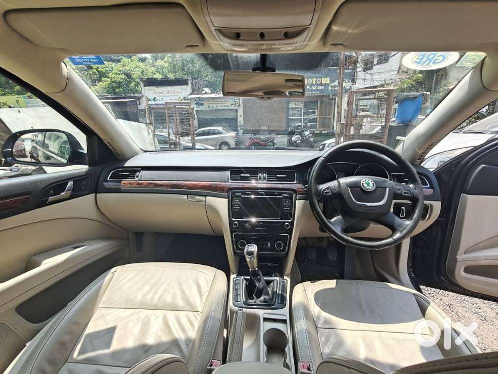 Skoda Superb 2013-2015 Elegance 1.8 Tsi Mt, 2010, Petrol