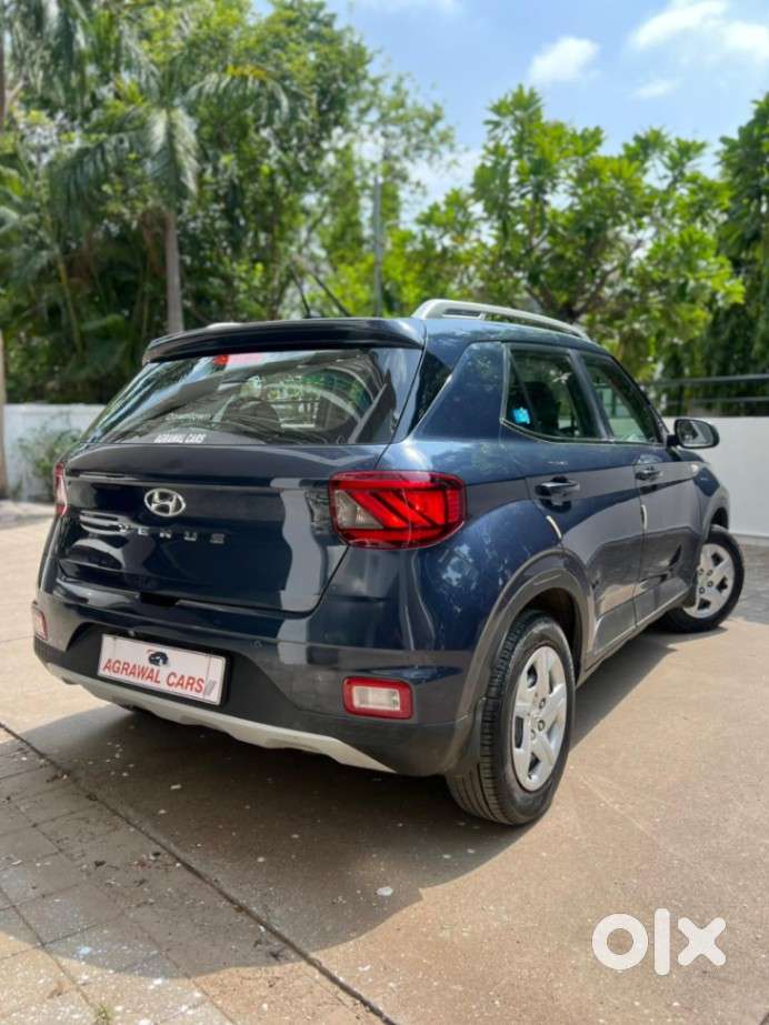 Hyundai Venue S Turbo, 2020, Cng & Hybrids