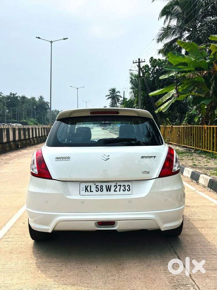 Maruti Suzuki Swift Zxi, 2017, Petrol