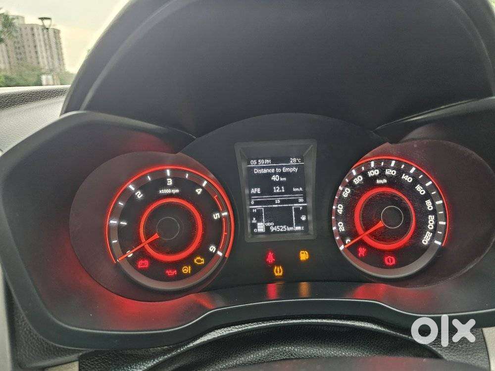 Mahindra Xuv300 W8 Option Diesel, 2020, Diesel