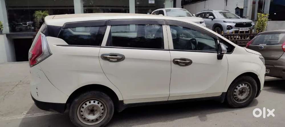 Mahindra Marazzo 2019 Diesel 76000 Km Driven
