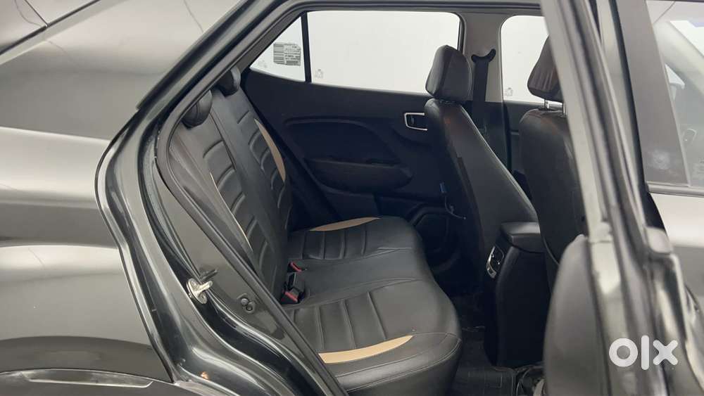 Hyundai Venue 1.2 S Plus, 2021, Petrol