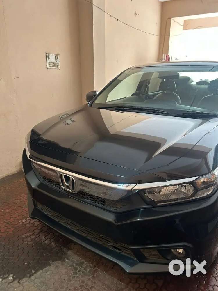 Honda Amaze Vx Cvt Diesel (top Variant)