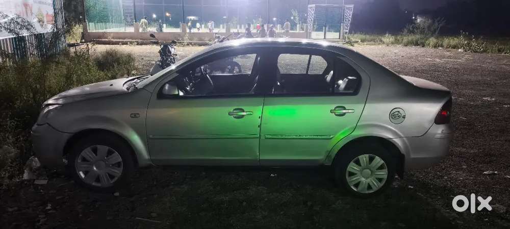 Ford Fiesta Classic 2007 Petrol 145000 Km Driven