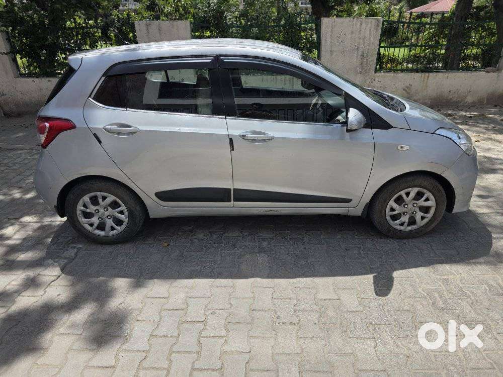 Hyundai Grand I10 Magna Blue Drive, 2018, Cng & Hybrids