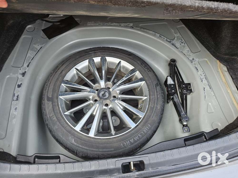 Toyota Corolla Altis 1.8 Gl, 2015, Petrol